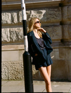 Penn Tailored Short: Linen, Navy