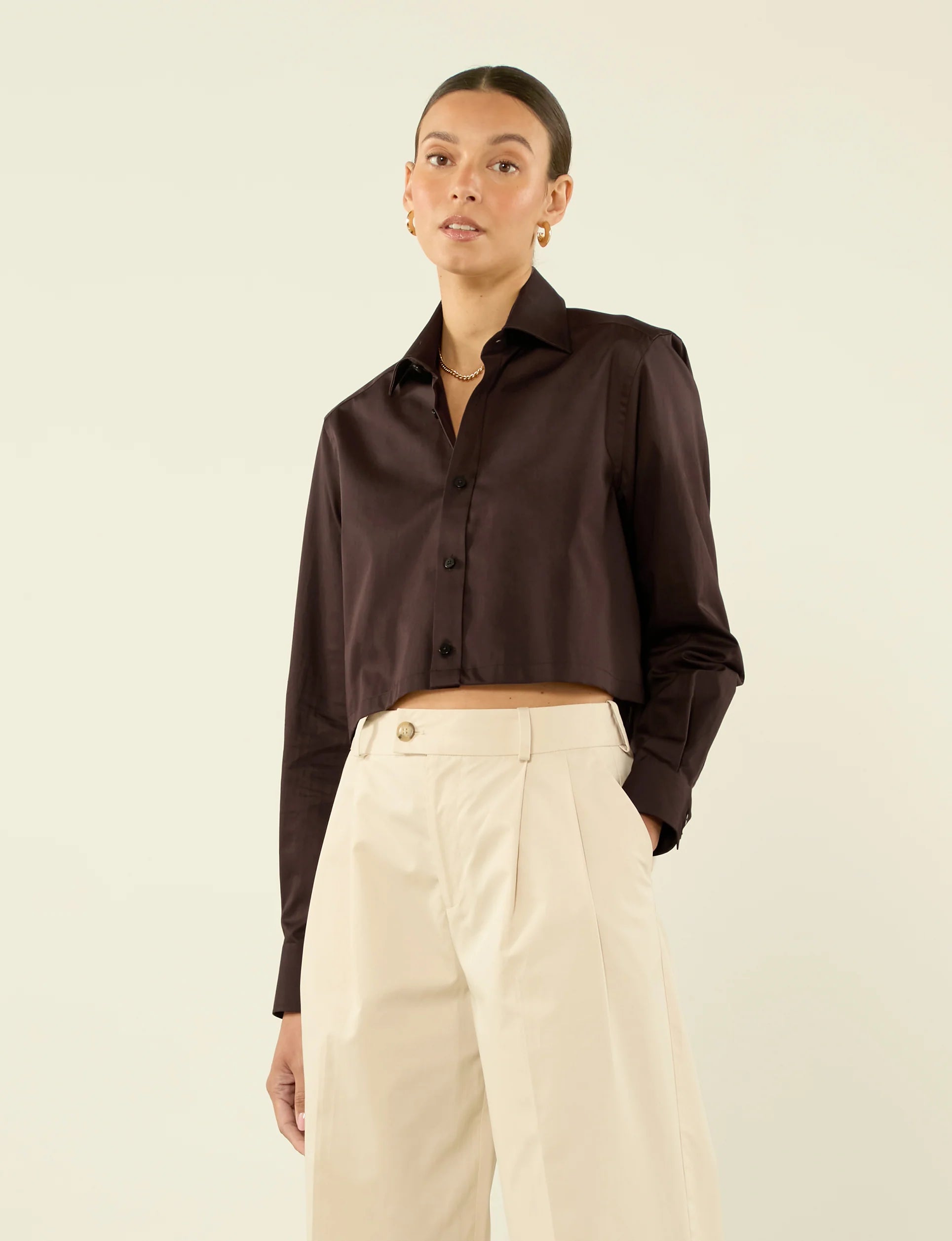 The Cropped: Fine Poplin, Chocolate Main image