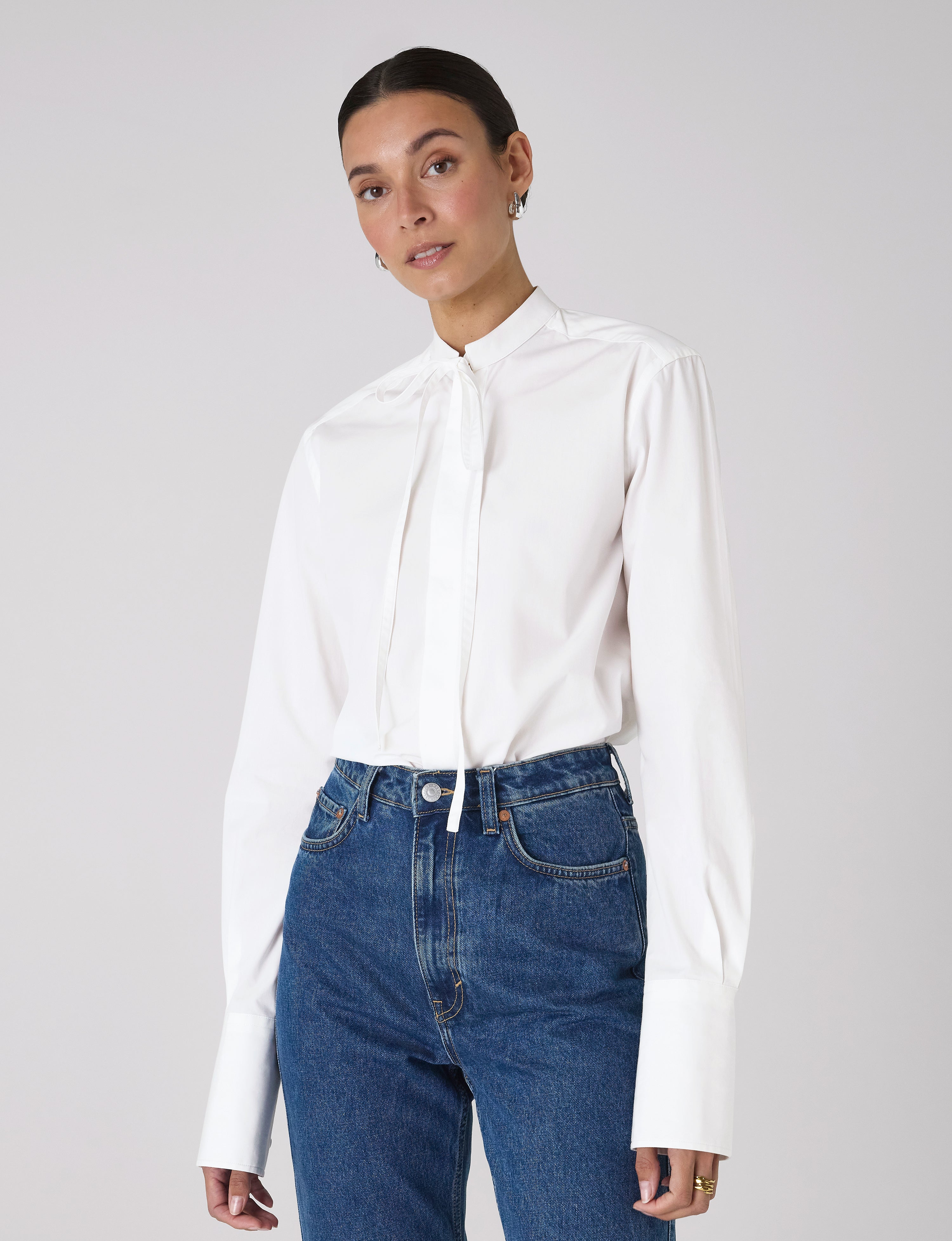 The Boyfriend Bow Tie: Fine Poplin, White Main image