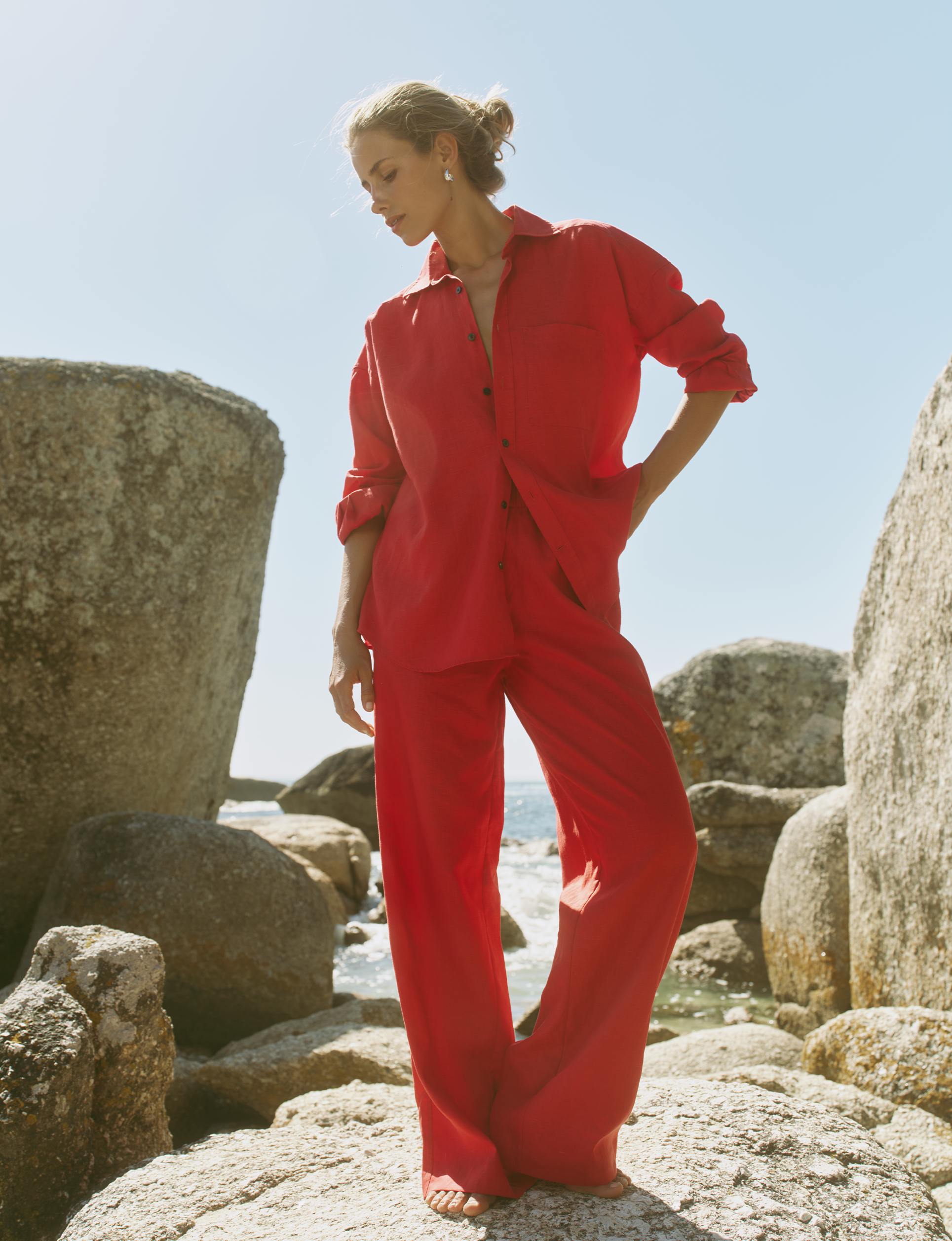 The Weekend: Hemp, Red Main image