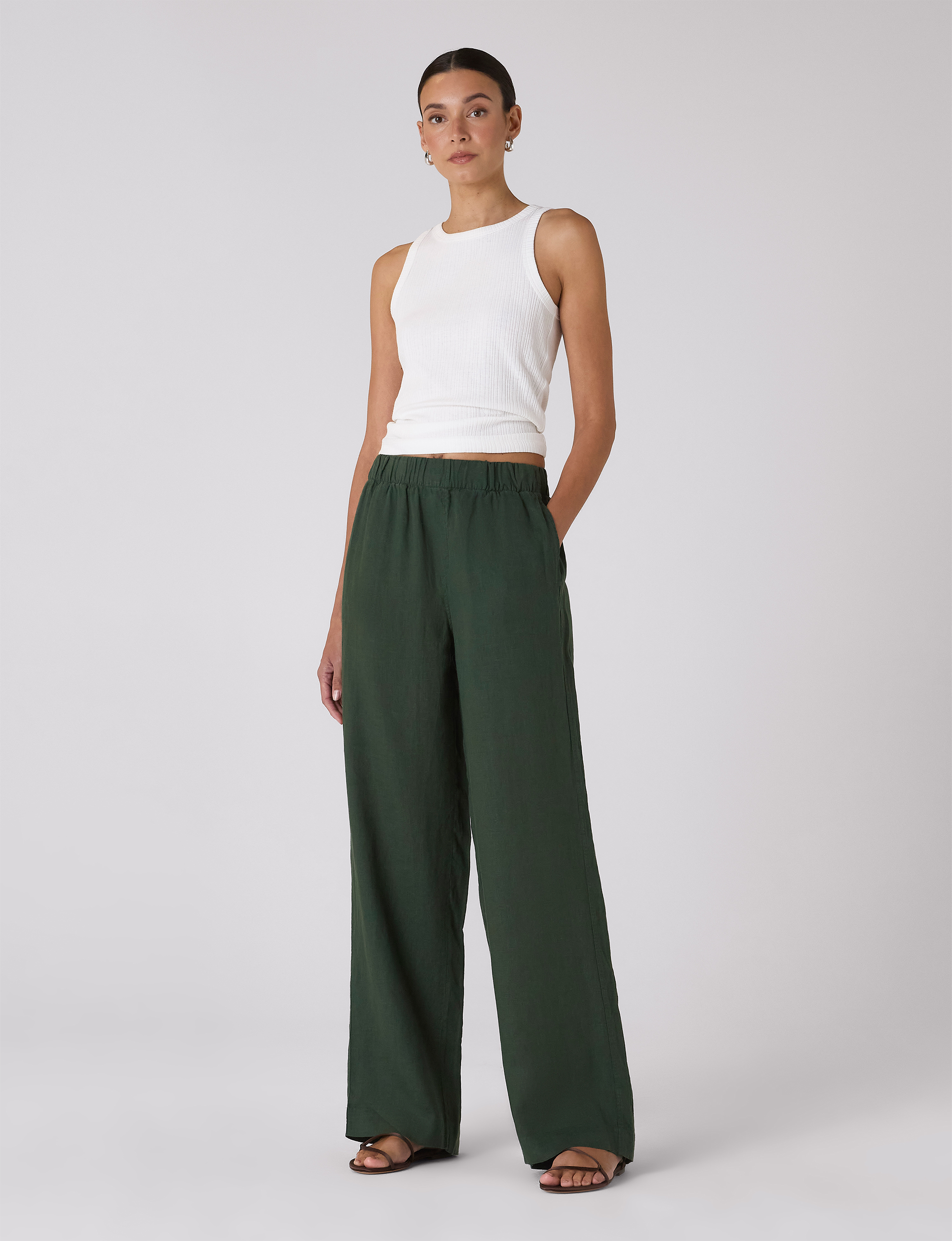 The Palazzo: Linen, Hunter Green Main image