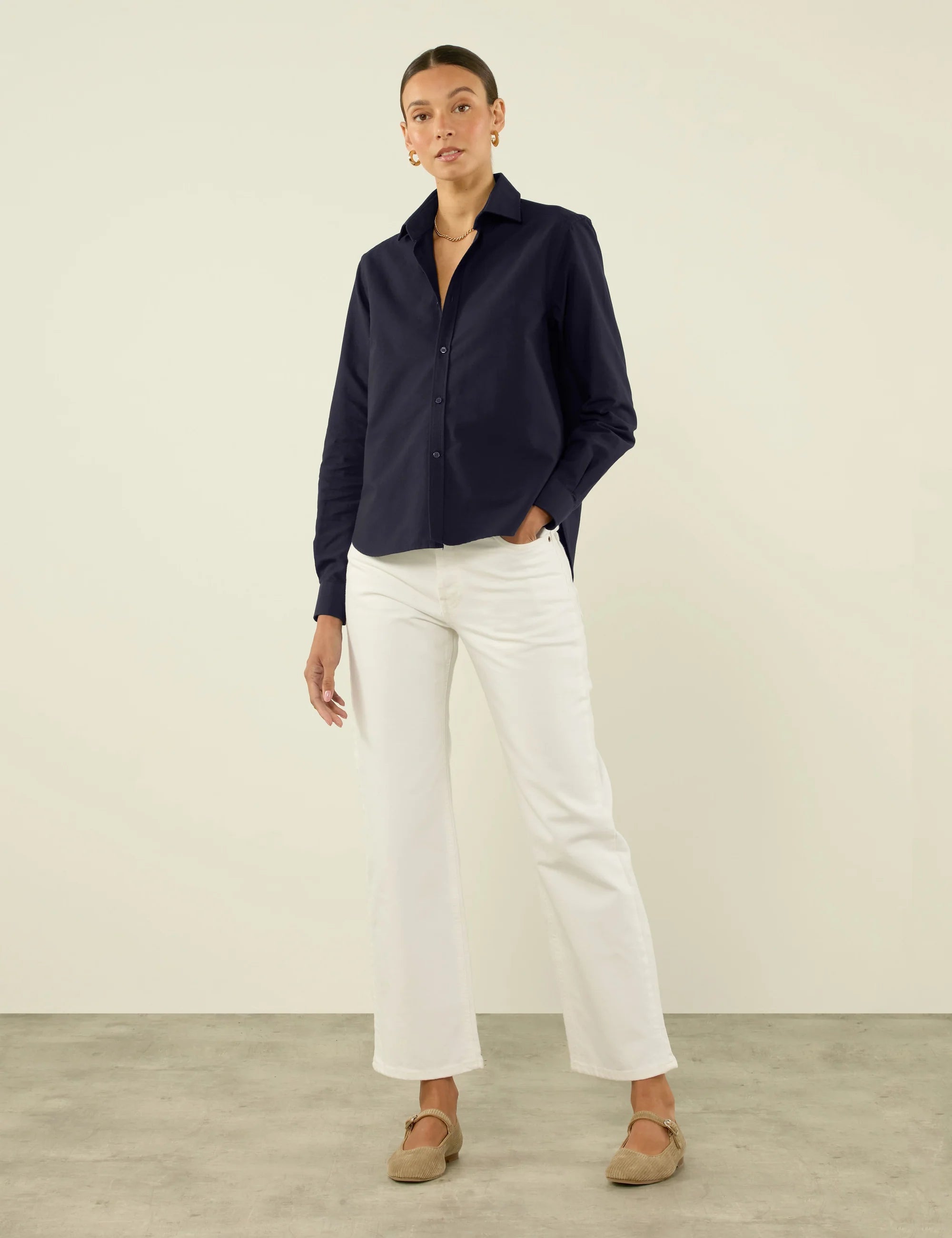 The Classic: Oxford, Navy Blue Secondary image
