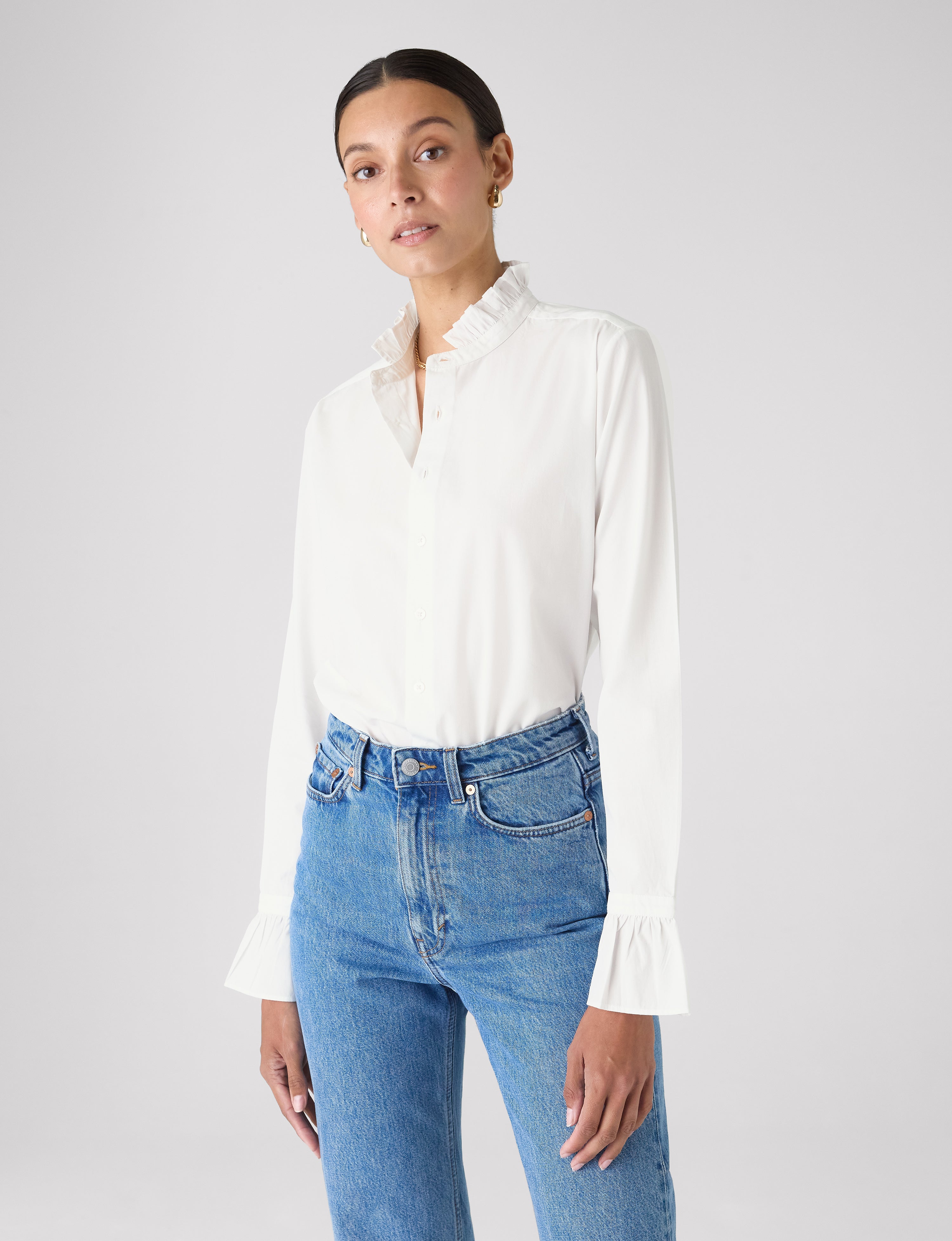 Kew Blouse: Fine Poplin, White Secondary image