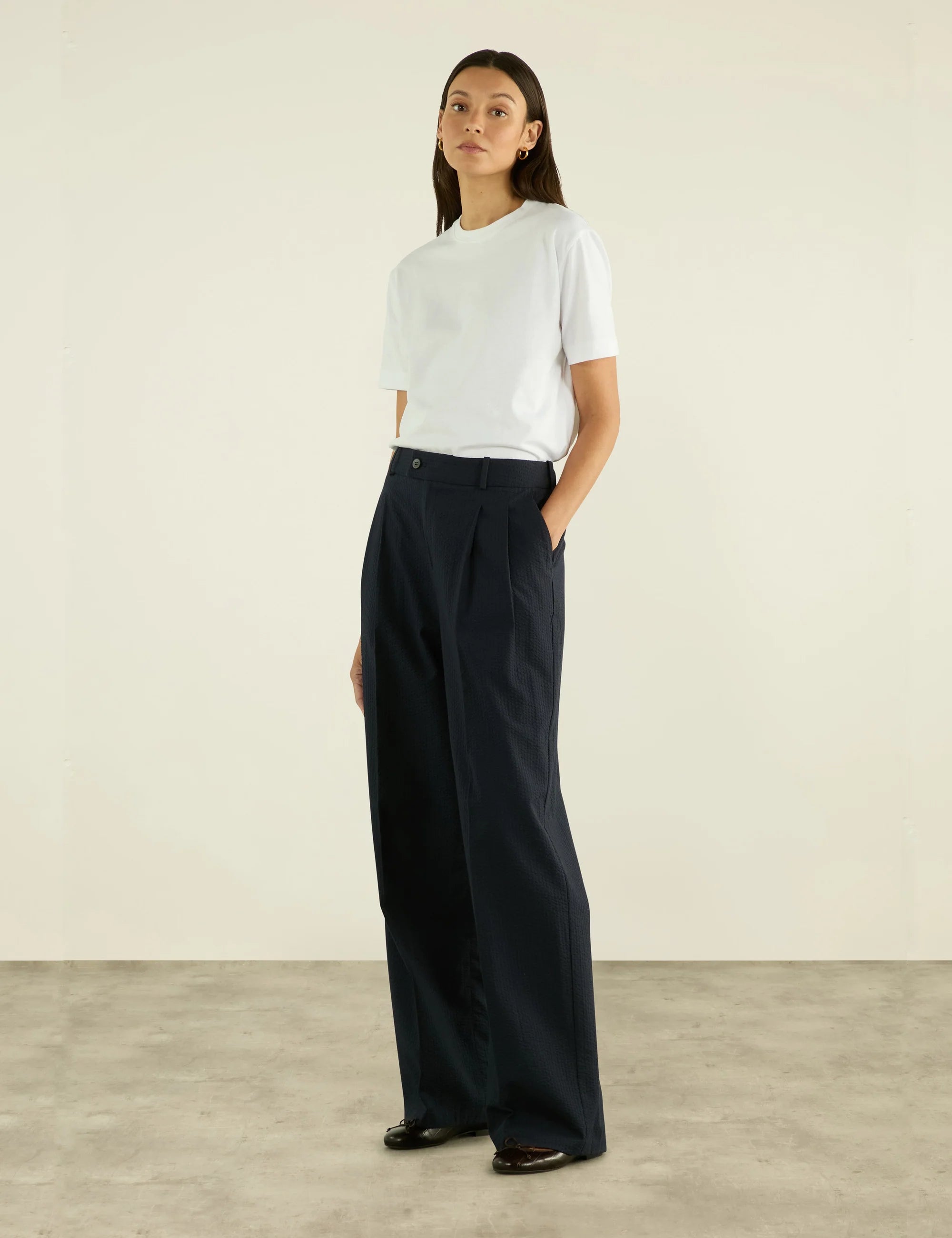 Rampling Trouser: Seersucker, Navy Blue Secondary image