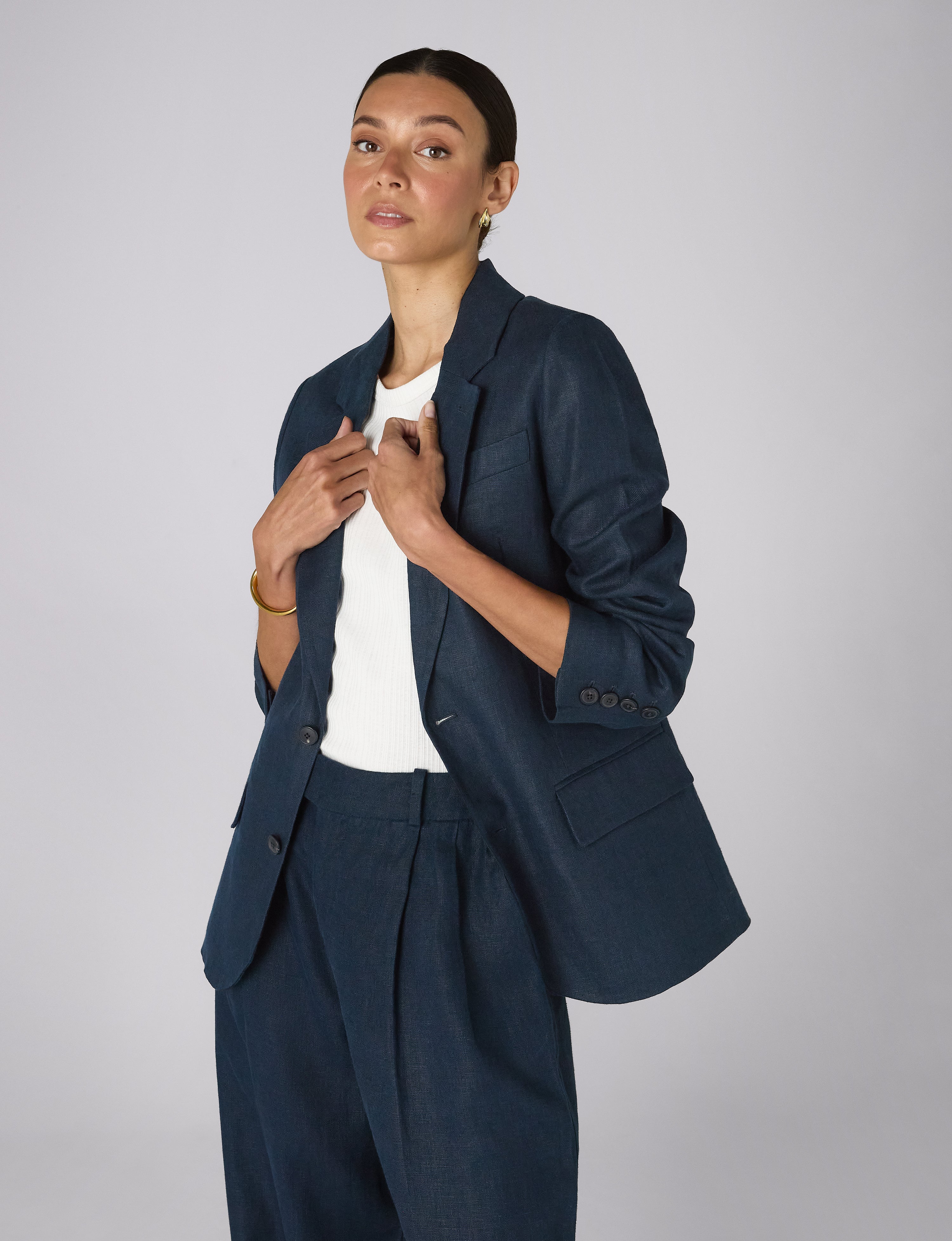 Hutton Blazer: Linen, Navy Blue Secondary image