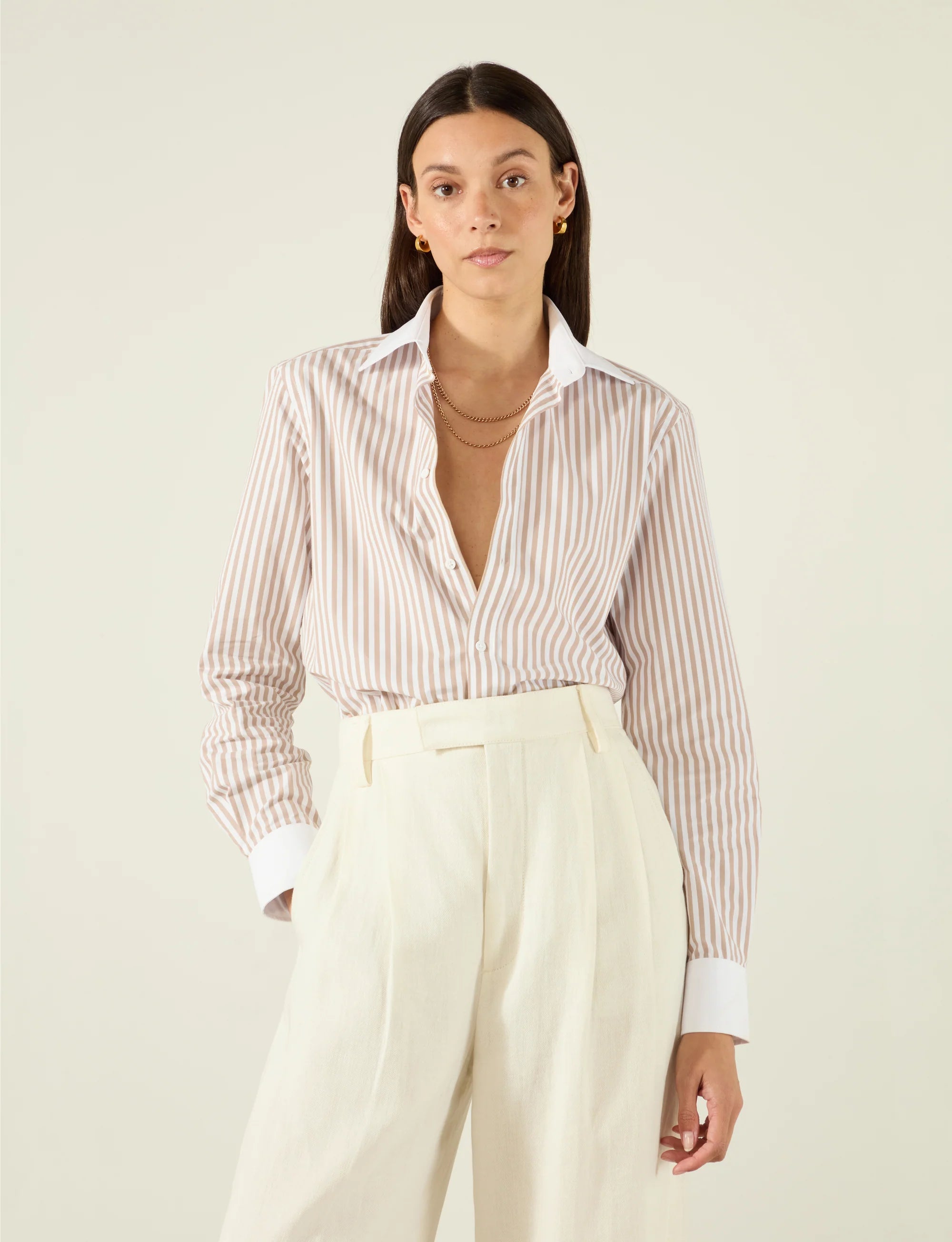 The Boyfriend Contrast: Fine Poplin, Latte Stripe Secondary image