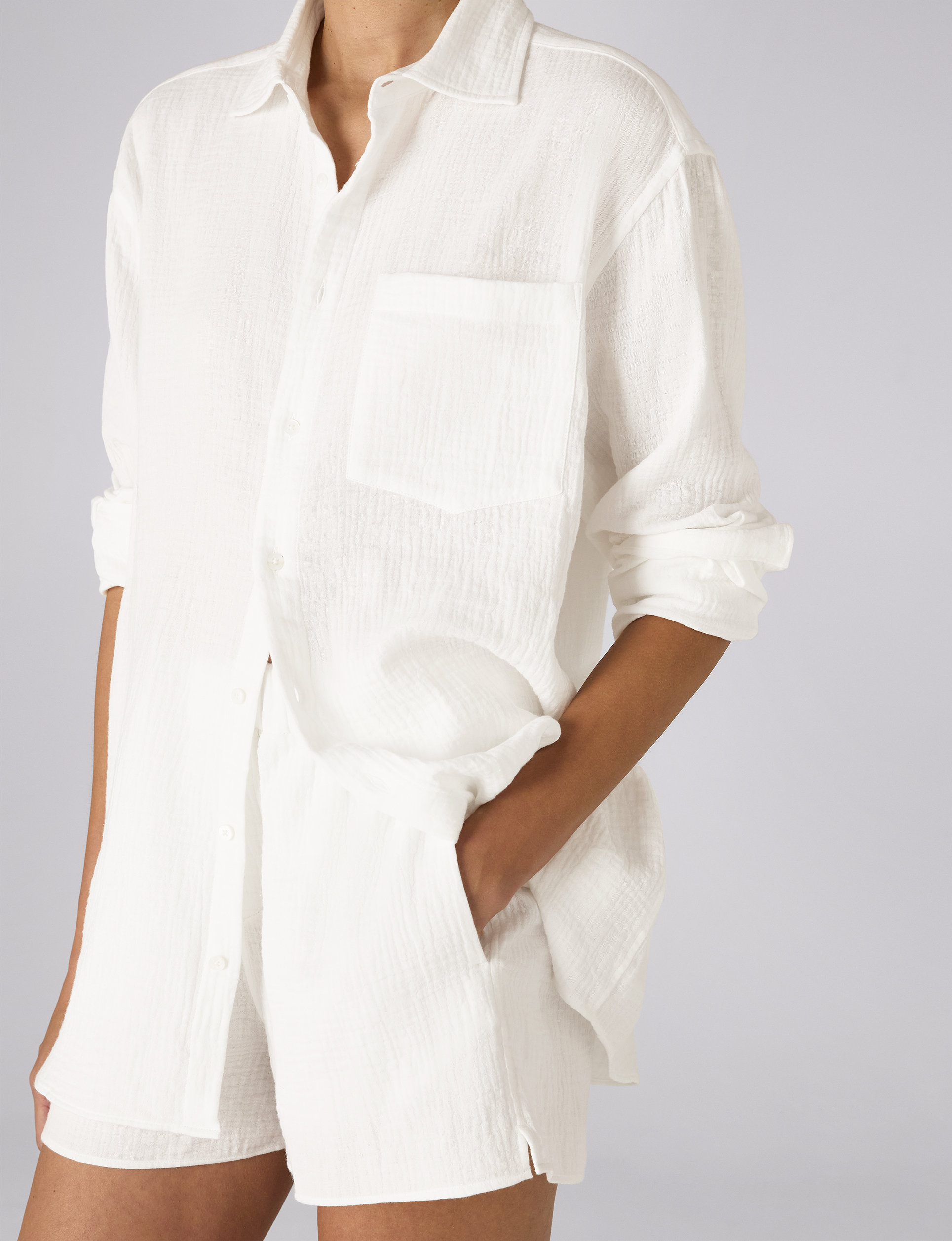 The Set: Cheesecloth, Off-White Shirt & Boxer