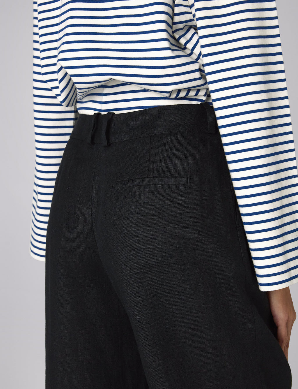 Christy Tapered Trouser: Linen, Black