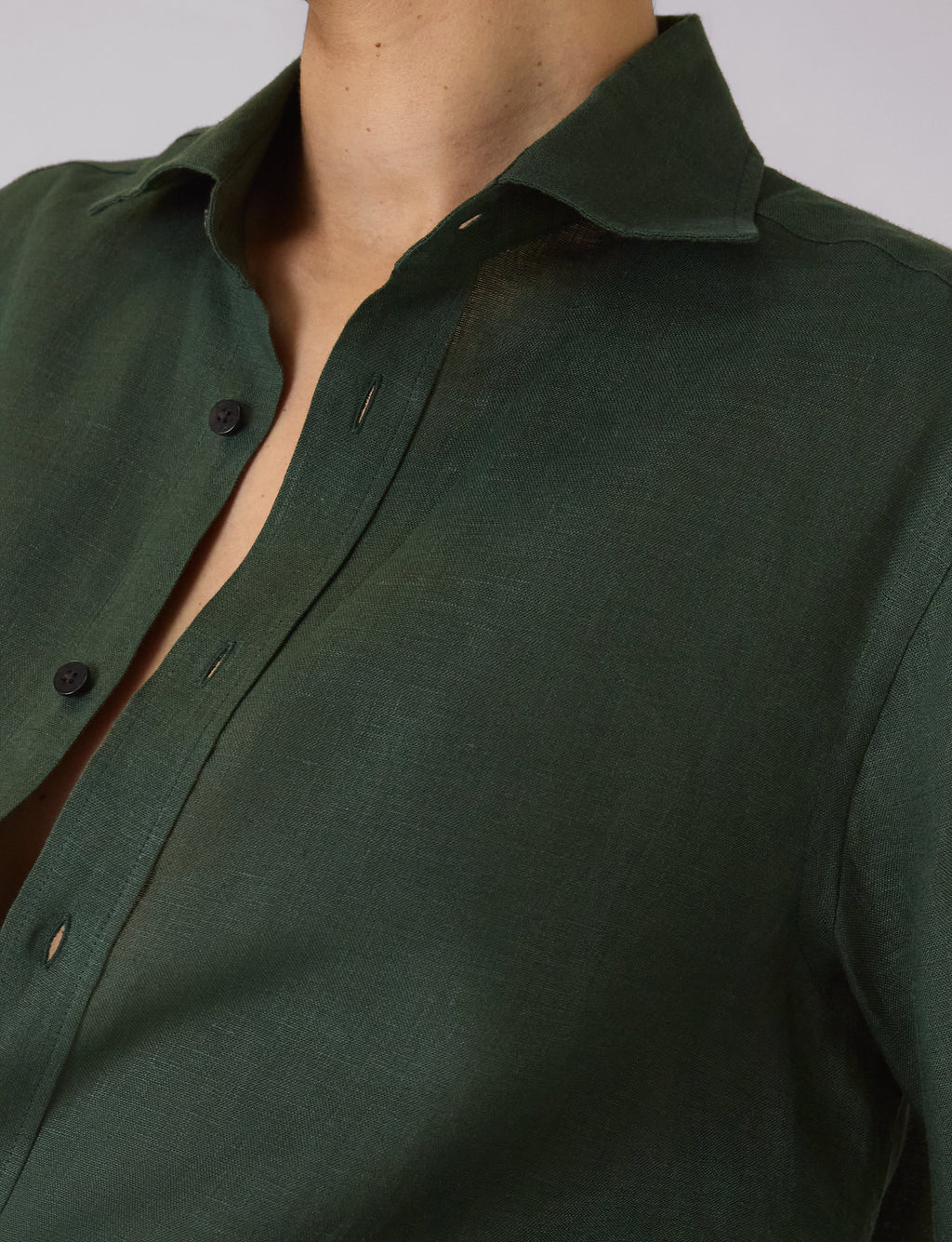 The Boyfriend: Linen, Hunter Green