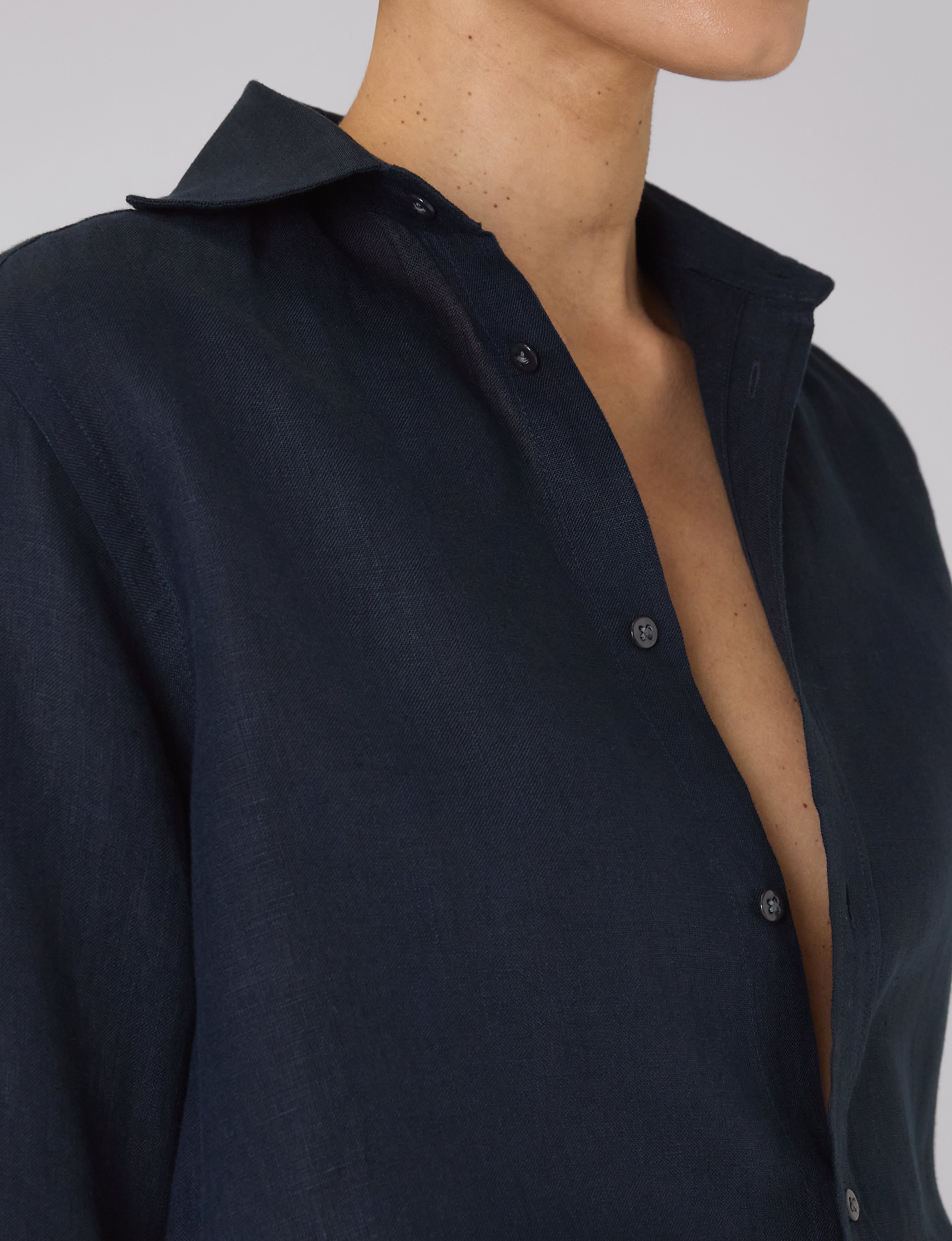 The Boyfriend: Linen, Navy Blue