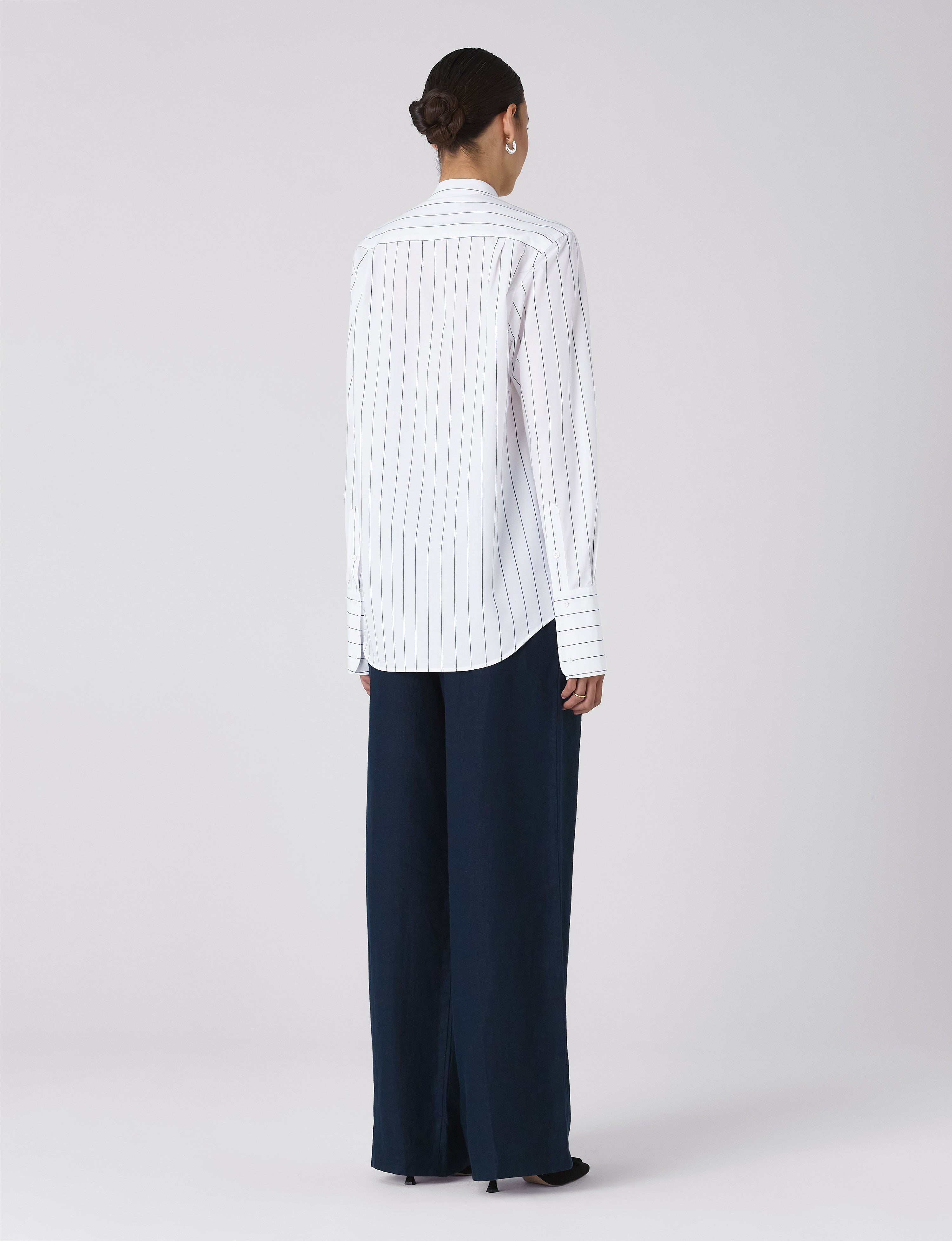 The Boyfriend Bow Tie: Fine Poplin, Blue and White Stripe