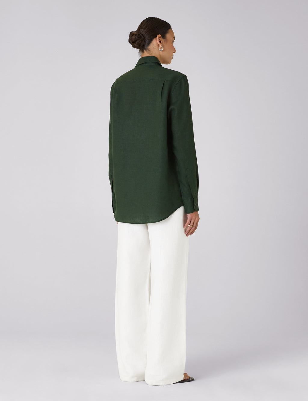 The Boyfriend: Linen, Hunter Green