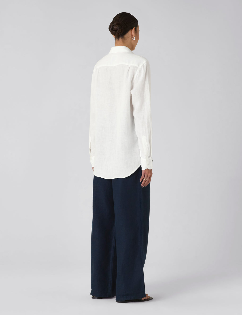 The Boyfriend: Linen, White