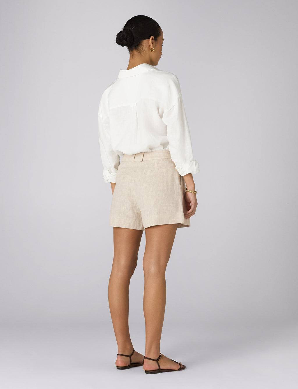 Penn Tailored Short: Linen, Oatmeal